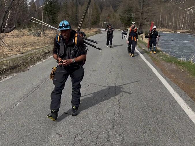 C'est quoi un guide de haute-montagne ?