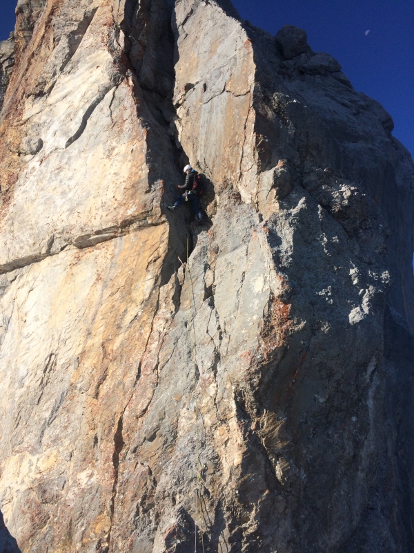 Comment lire une cotation de difficultés en montagne?